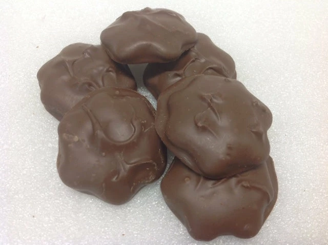 Beulah's Candyland Gourmet Sugar Free Cashew Caramel Pattie Milk Chocolate Candy 1 Pound Sugar Free Candy 3 Beulah's Candyland Gourmet Sugar Free Cashew Caramel Pattie Milk Chocolate Candy 1 Pound Sugar Free Candy